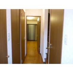 アムール 金谷のサムネイル